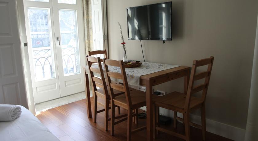Guestready - Ayres Studio W Balcony Garden 波尔图 客房 照片